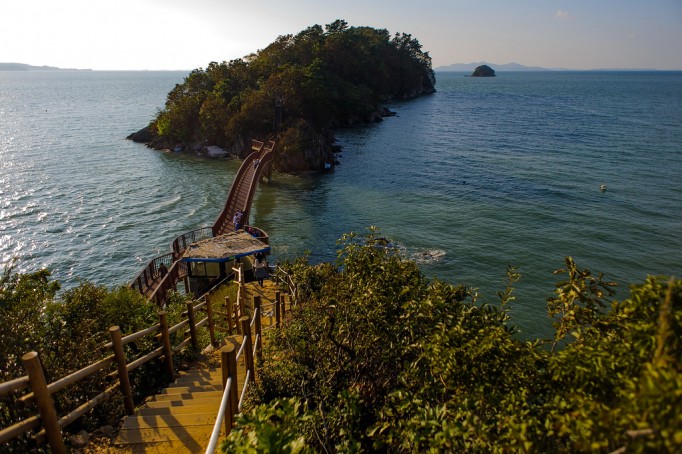 Bridge-to-Beyond-682x454