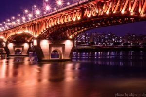 Seongsu-Bridge-night-time-682x455