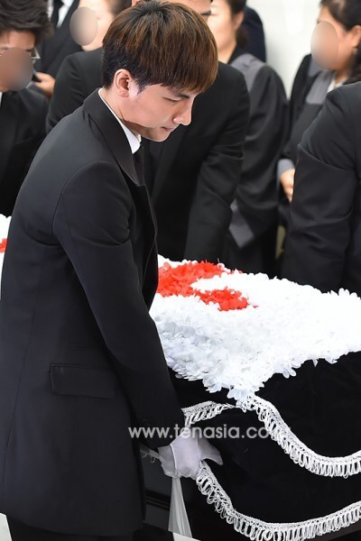 rise funeral7