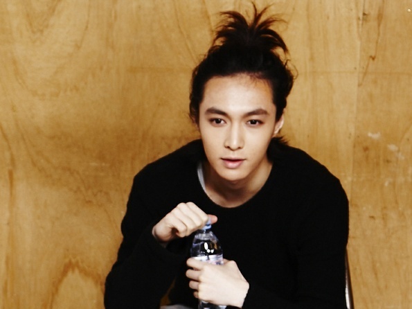 Lay's Manly Ponytail2
