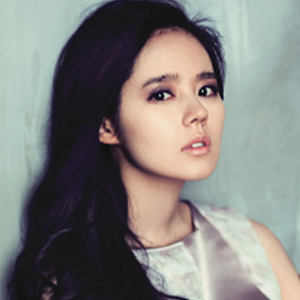 Han Ga In