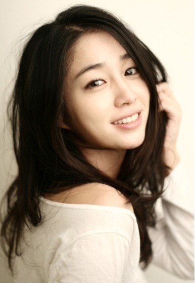 Lee Min Jung