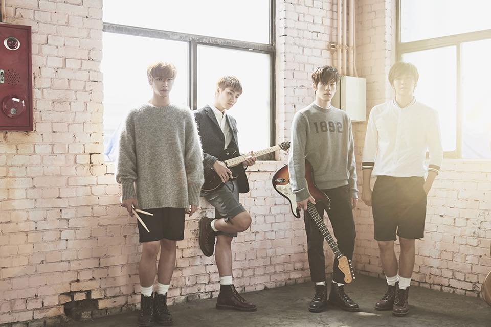 n.flying-2