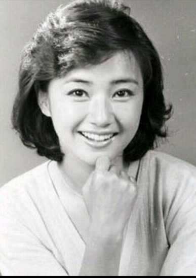 Jung Yoon Hee