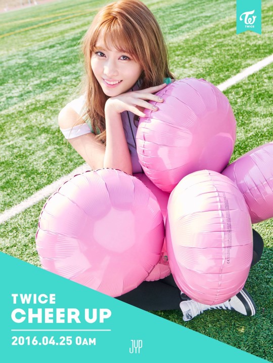 twice-cheer-up-momo-540x717