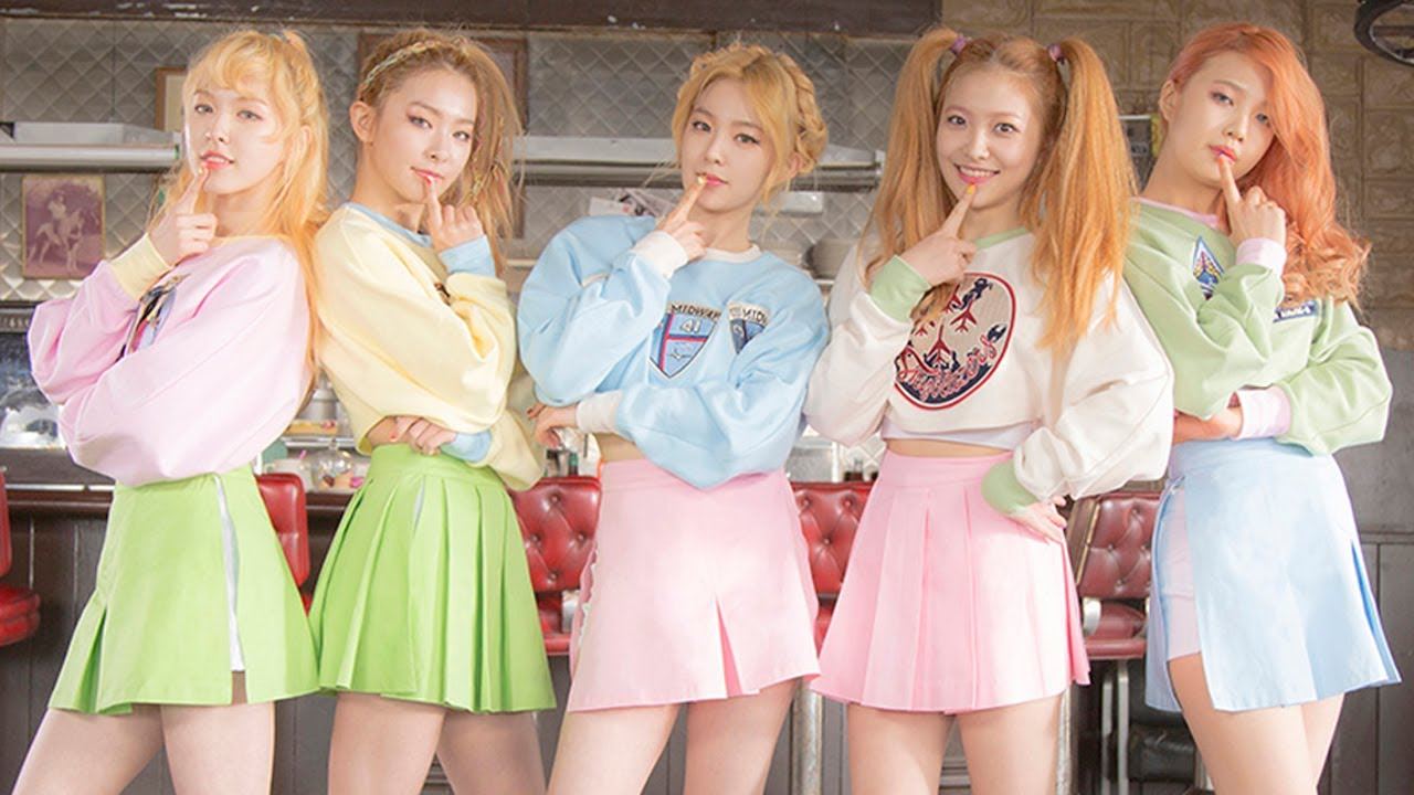 red-velvet-tennis-skirts